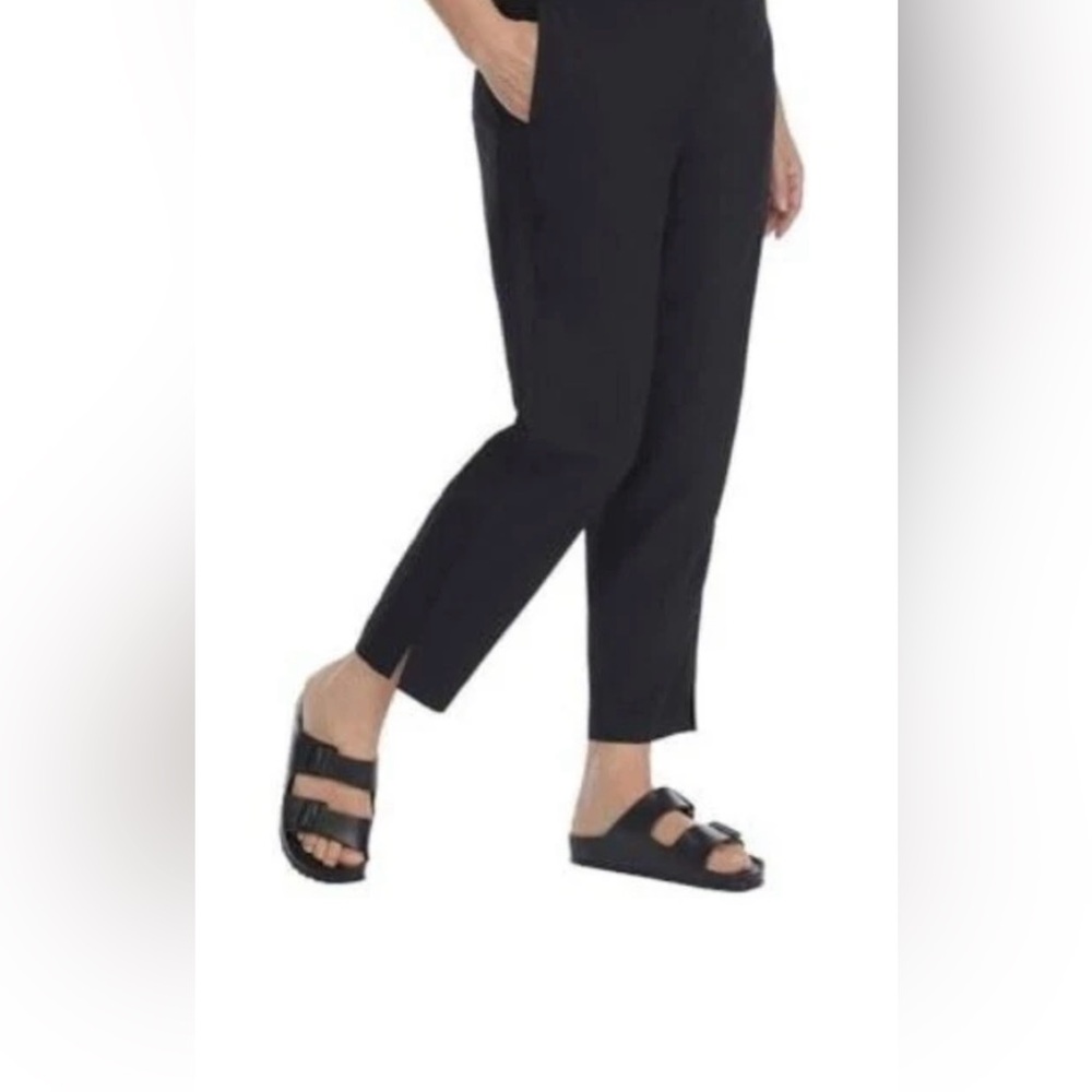 Kirkland Ladies’ Ankle Pant - NWT - Size M - Black